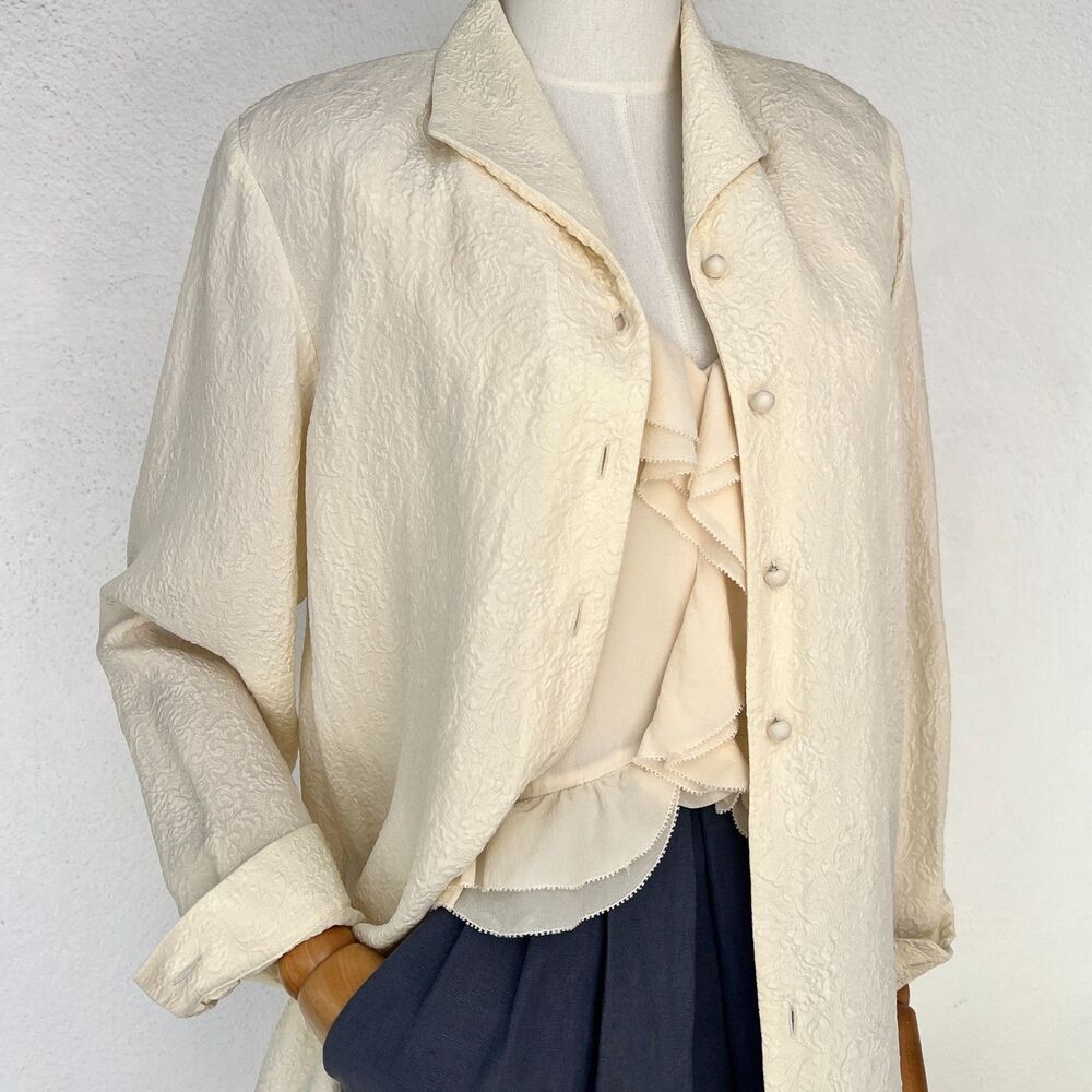 Vintage 90s Talbots Petites 100% Silk Cream Floral Jacquard Blazer Blouse Size 6